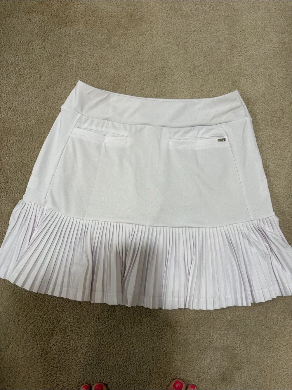 Women's White Pleated Hem Golf Skirt - Picture 2 of 4